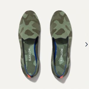 Rothy’s Womemen’s Olive Camo Loafer Size 8.5